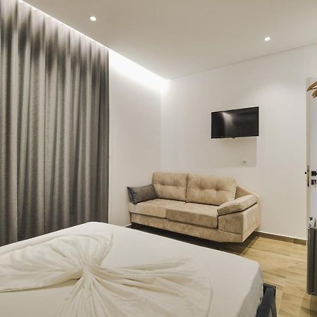 Luxury Villa Alisja Sarande With Private Beach מראה חיצוני תמונה