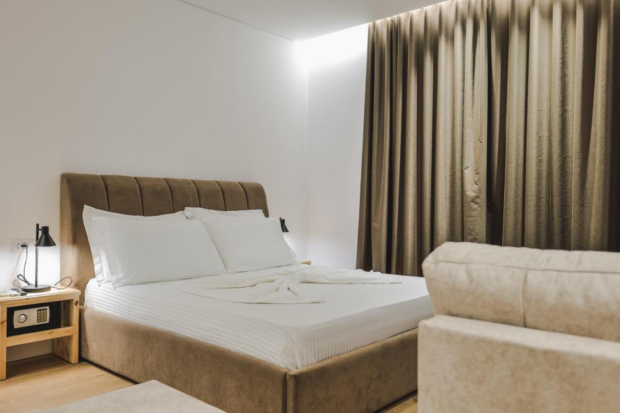 Luxury Villa Alisja Sarande With Private Beach מראה חיצוני תמונה