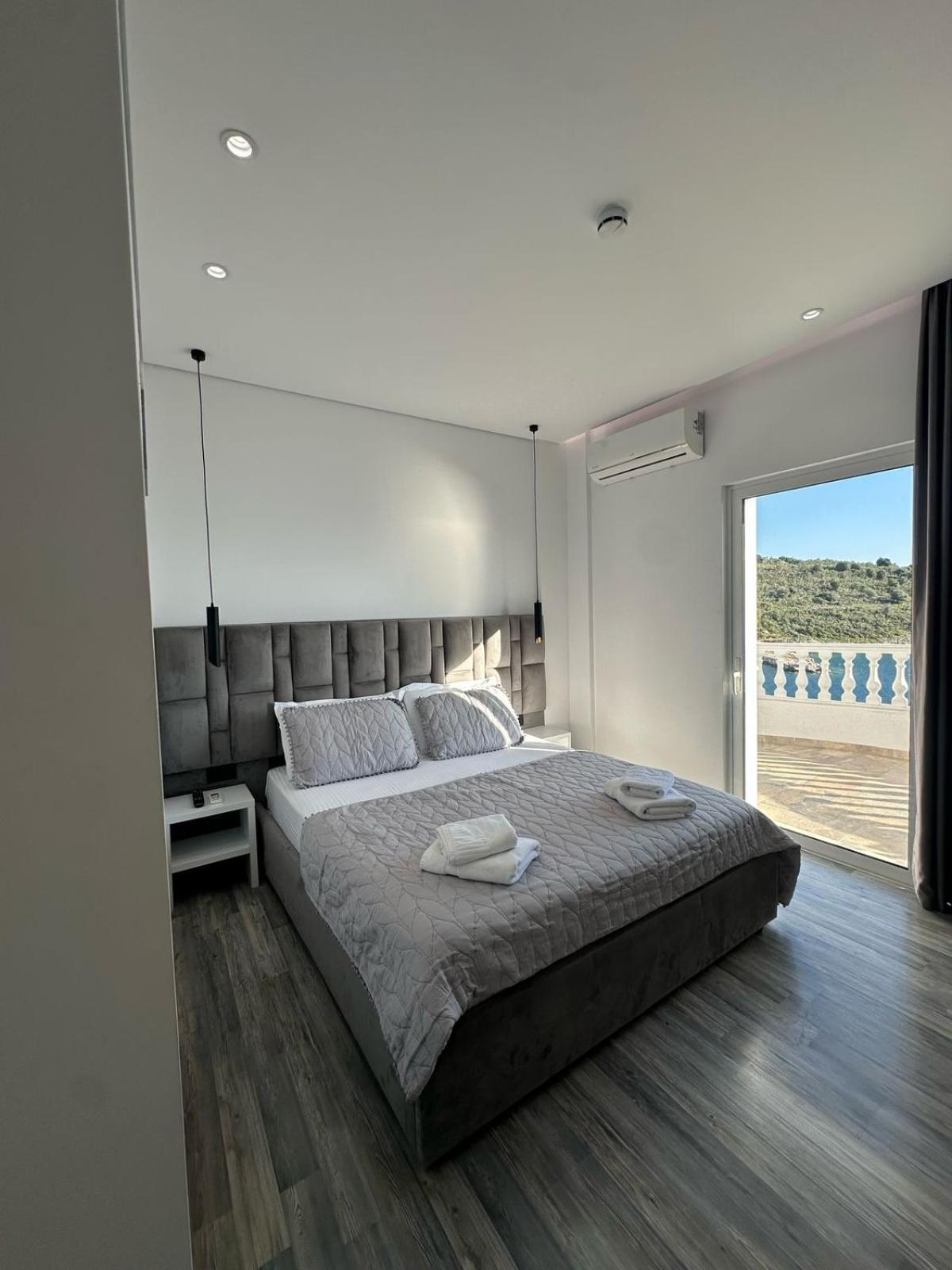 Luxury Villa Alisja Sarande With Private Beach מראה חיצוני תמונה