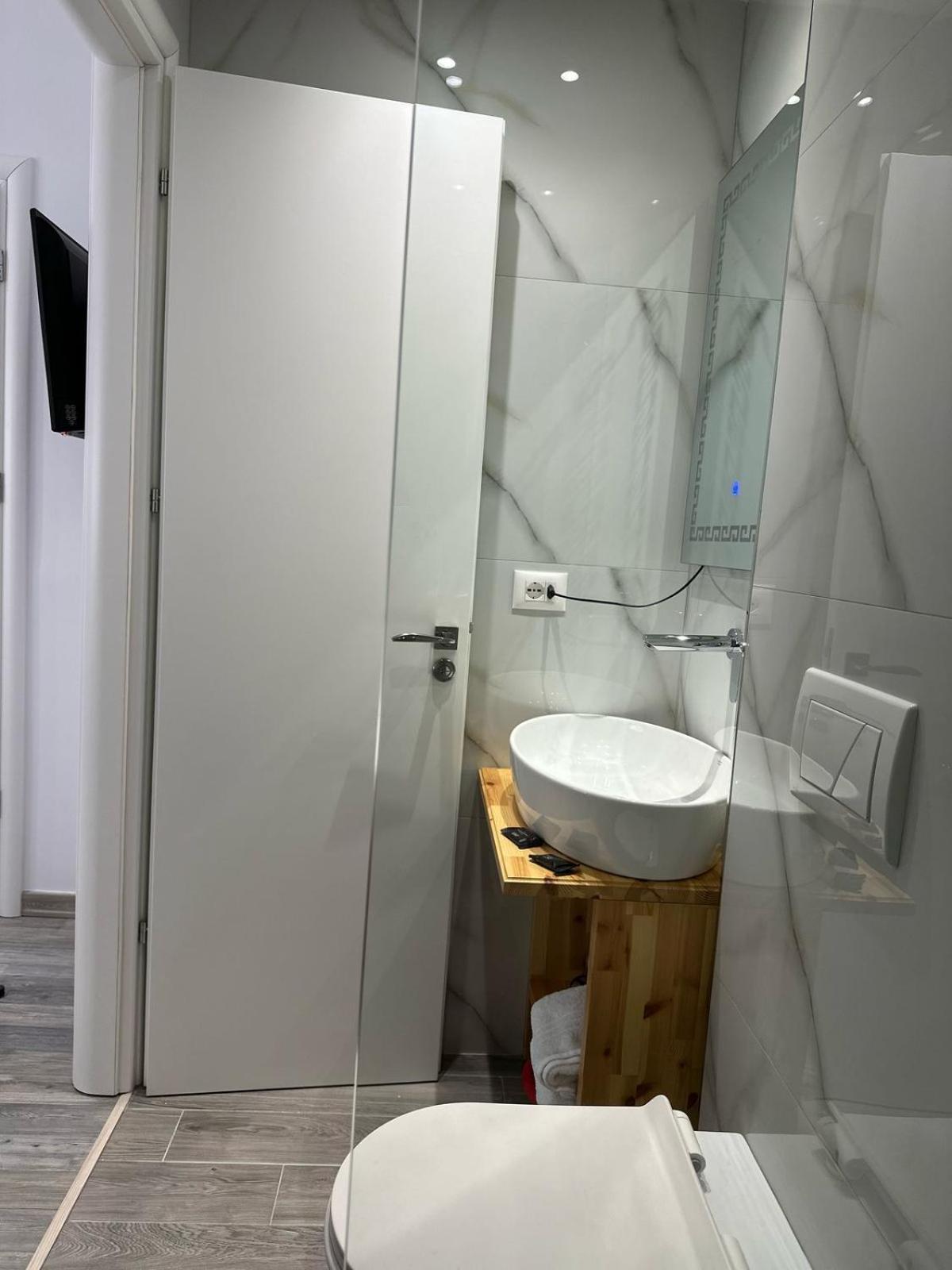 Luxury Villa Alisja Sarande With Private Beach מראה חיצוני תמונה